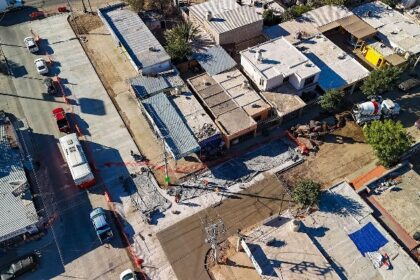 HERMOSILLO.  Avanza comuna en rehabilitación del crucero de la calle Reyes y Baviácora