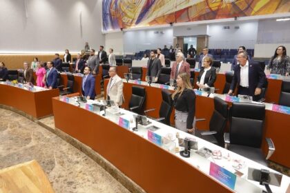 Aprueba Congreso de Sonora renuncia de regidor y turna iniciativa de Ley de Entrega-Recepción