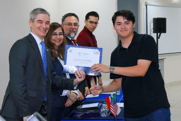 unison semiconductores