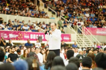 Lanza Gobernador Durazo convocatoria de Beca Sonora Internacional para impulsar talento de jóvenes en el extranjero