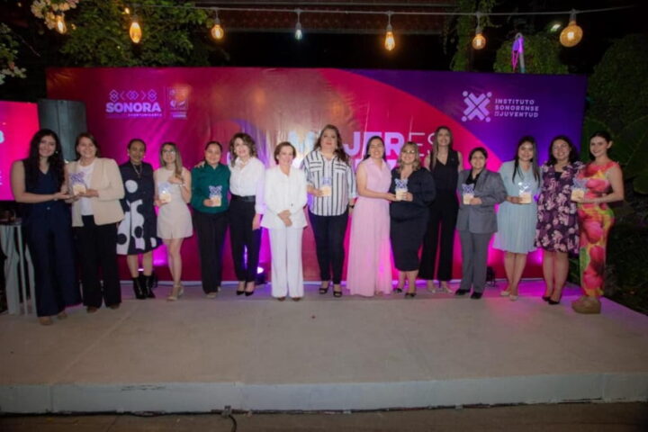 “Mujer Es Fuerza”.. (1)