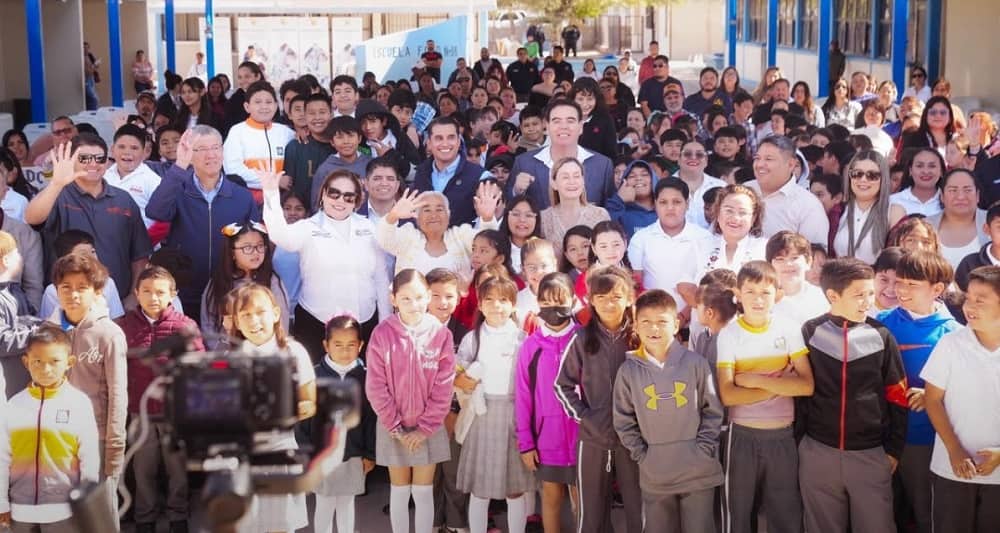 Sonora refrenda su compromiso con la transformación educativa de Caborca (1)