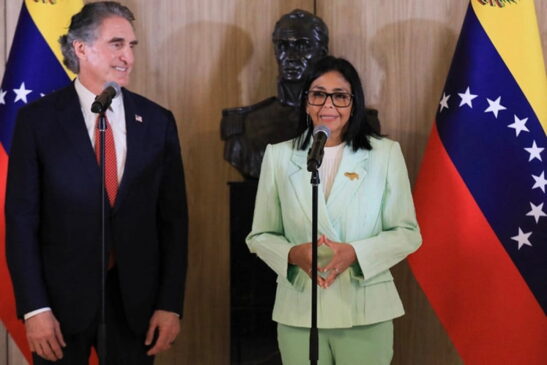 Venezuela y EU acuerdan restablecer plenas relaciones