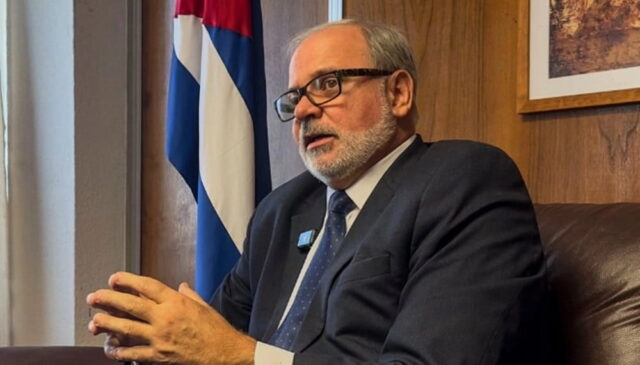 embajador-de-cuba-en-mexico-agradece-campana-de-recaudacion-convocada-por-la-jornada