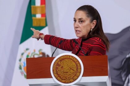 México trabaja con Cuba para reactivar envíos petroleros: Sheinbaum