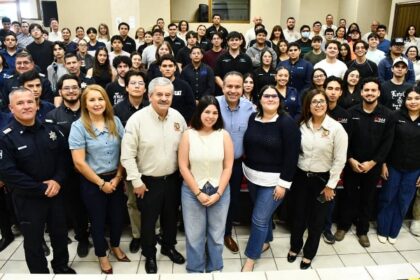 HERMOSILLO.  Celebra municipe participación de jóvenes del ITH en desarrollo de drones de vigilancia y semáforos inteligentes  