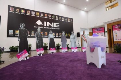 Exposición “Mujeres que Abrieron Camino” visibiliza  evolución de la participación política femenina en México: INE