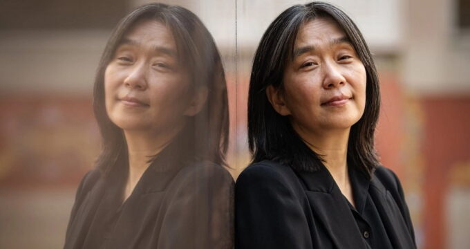 La escritora sudcoreana Han Kang está de visita en Barcelona