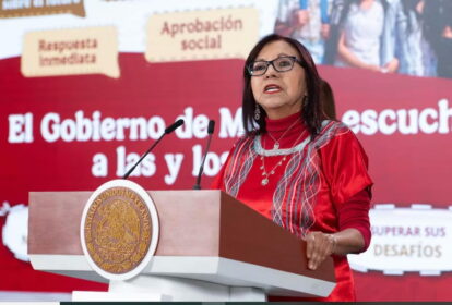 La maestra Leticia Ramírez entra a la Secretaria del Bienestar.