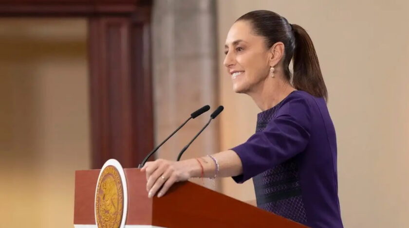 claudia sheinbaum en la mañanera del 2404.2026