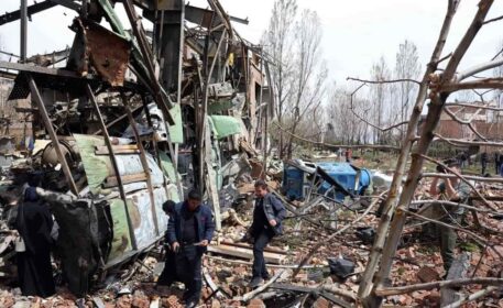 Irán denuncia ataques de EU e Israel contra 30 universidades