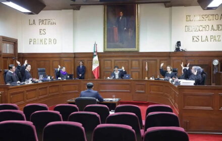 SCJN avala prohibir reprobar a estudiantes de primaria pese a bajas calificaciones e inasistencias