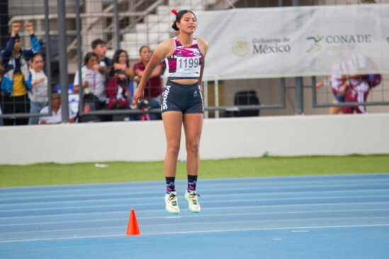 Saltadores sonorenses suben al pódium en Olimpiada Nacional (1)