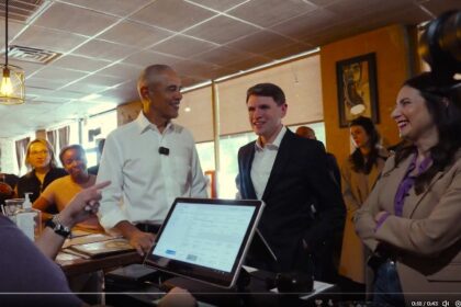 Obama sorprende a comensales en taquería de Texas