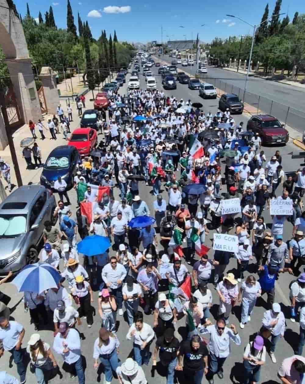 panistas apoyando a maru campos (1)