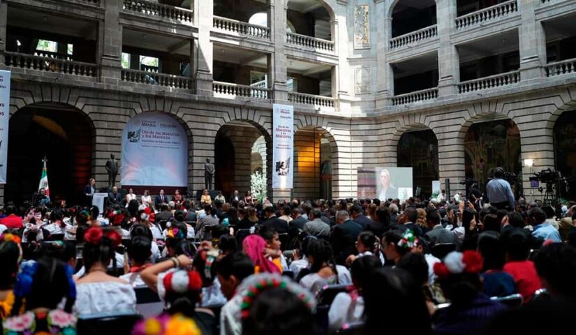 presidenta anuncia aumento al magisterio (1)