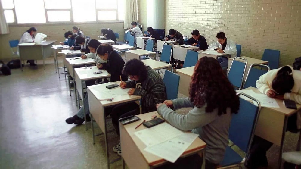 quieren adelantar la salida del ciclo escolar por mundial y calor (1)