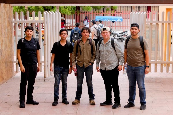 ues estudiantes