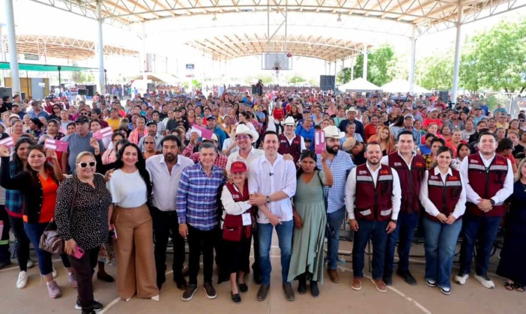 Beneficia Gobernador Durazo a 4 mil 500 familias del sur de Sonora (1)