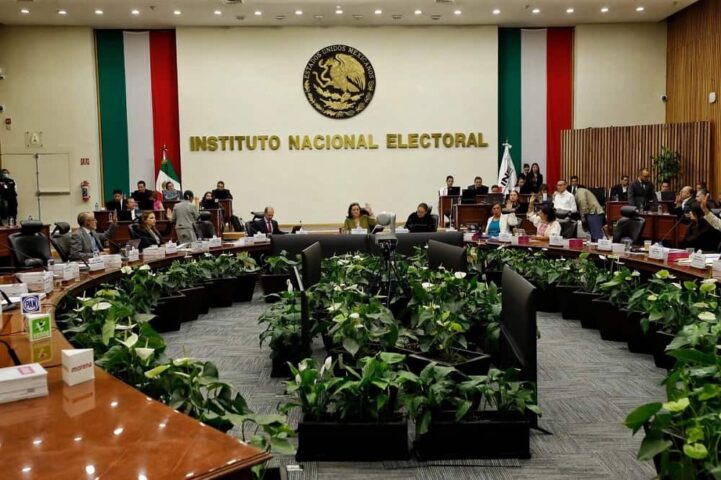 Se suaan dos partidos mas en México.jpg