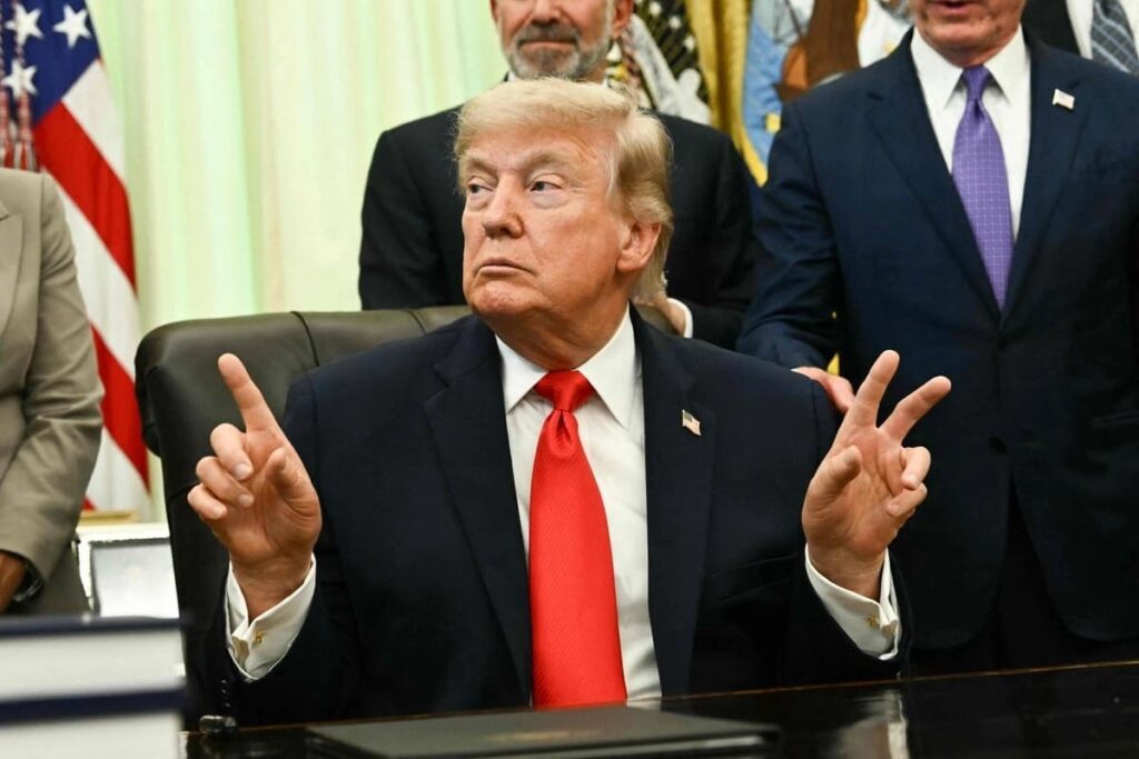 donald trump. (2)