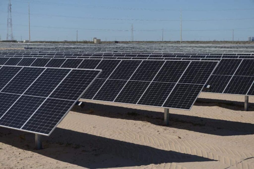 Entran en operación al 100% dos etapas de la planta solar .1. (1)