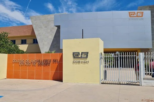 cobach fachada