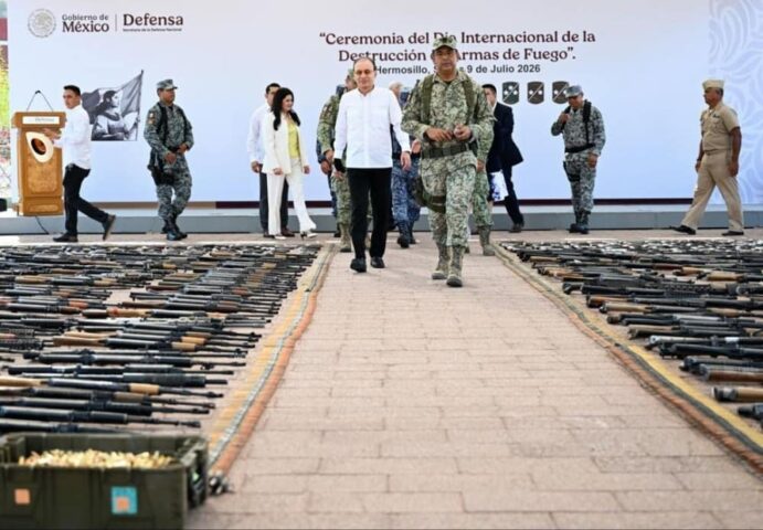 destrucción de más de 900 armas aseguradas al crimen.. (1)