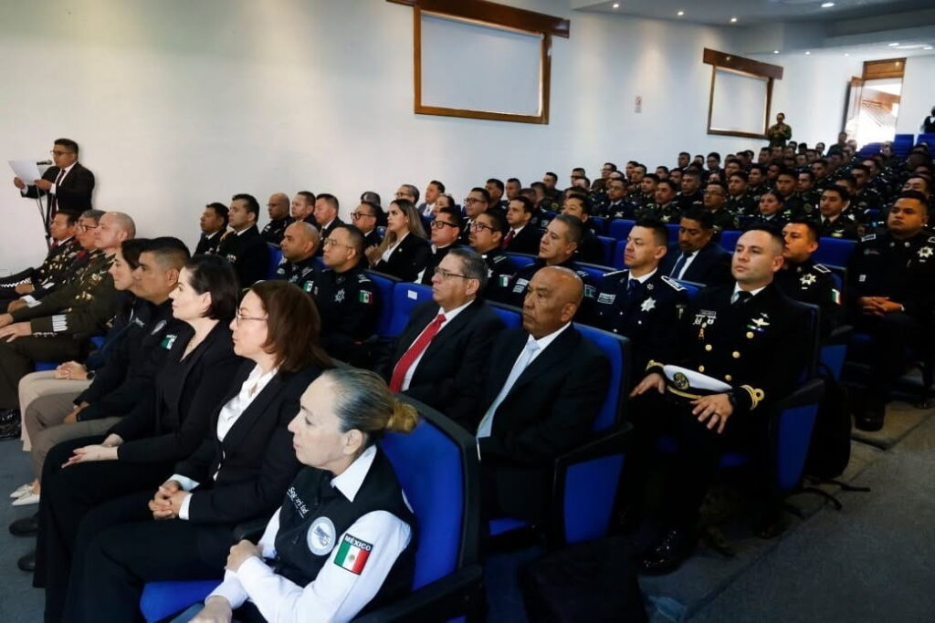 formación de nuevos líderes en seguridad, justicia y servicio a la sociedad1 (1)