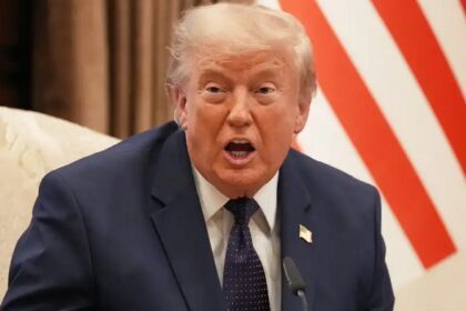 Trump anuncia aranceles del 50 % a autos y acero canadienses