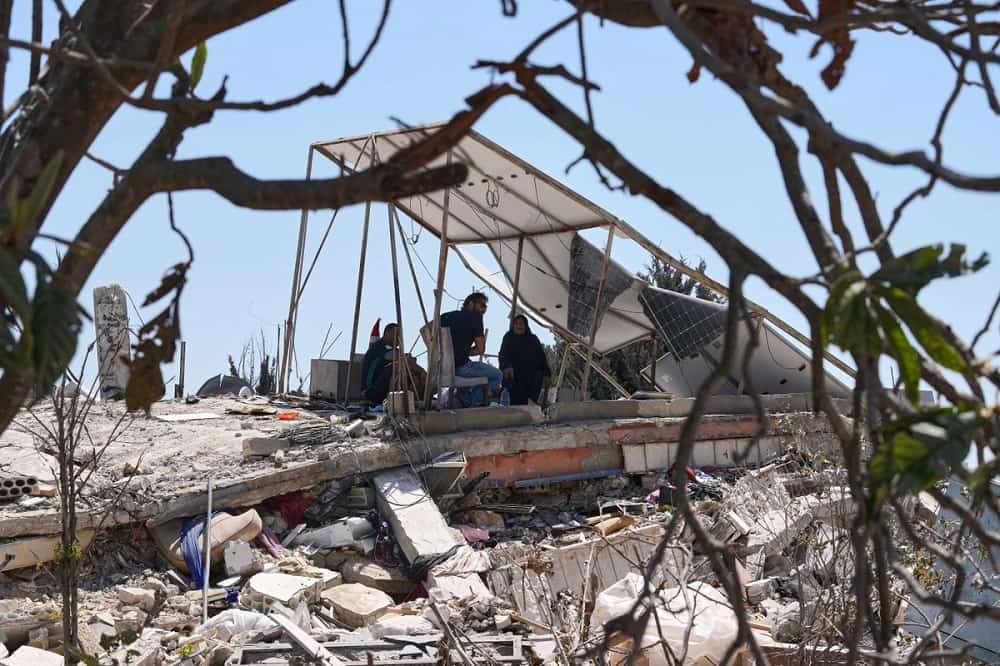 Israel confirma bombardeos sobre Líbano (1)