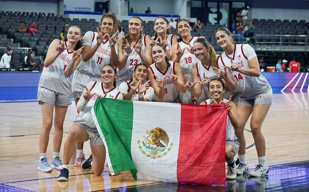 Tercia de basquetbolistas sonorenses se cubren de plata en centroamericano. (1)