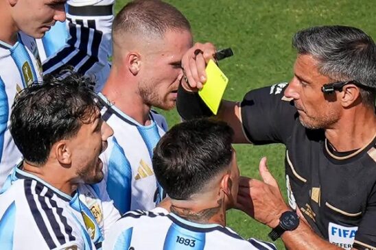 argentinos y arbitro