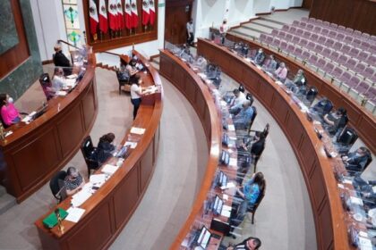 Congreso de Sinaloa pospone sesión para designar gobernador interino
