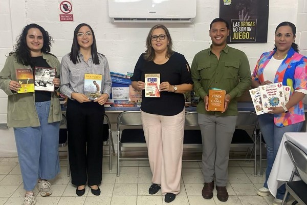 itama, libros consulado
