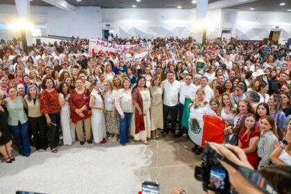 Reconoce Javier Lamarque la fuerza de las mujeres de Sonora en defensa de la soberanía nacional