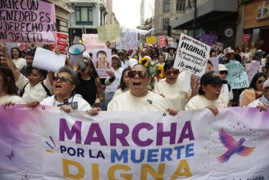 marcha-en-cdmx-por-la-legalizacion-de-la-eutanasia
