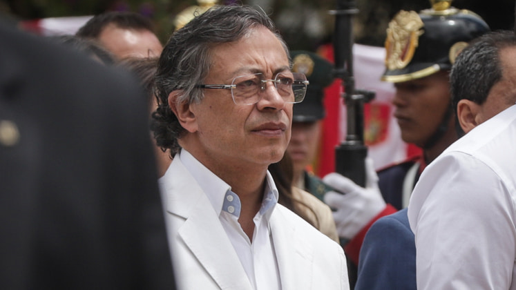 petro y el triunfo de Espriella (1)