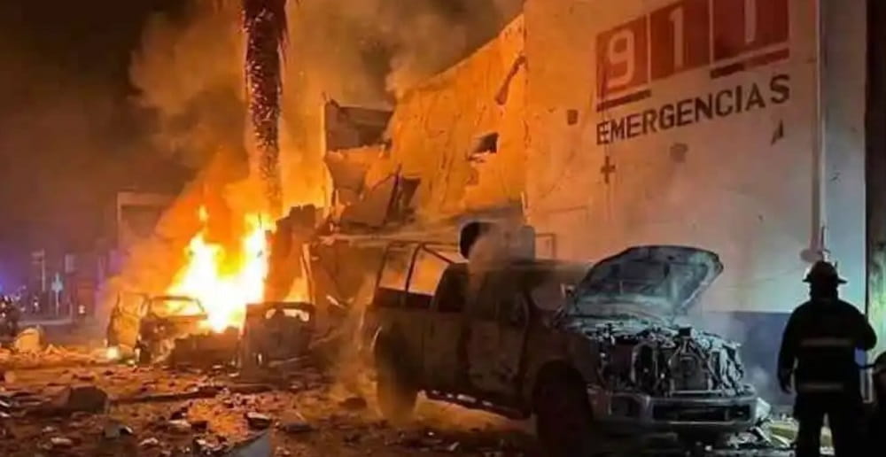 Coche bomba en Michoacan (1)