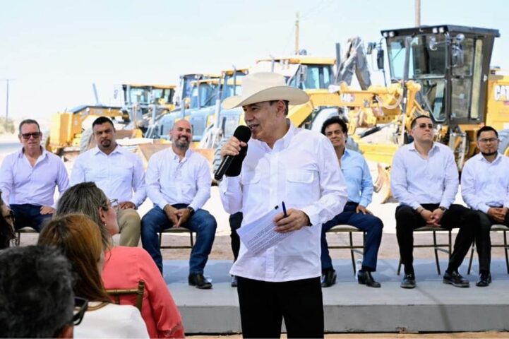 Gobernador Durazo y Presidenta Sheinbaum arrancan modernización de carretera Sonoyta-Peñasco1.. (1)