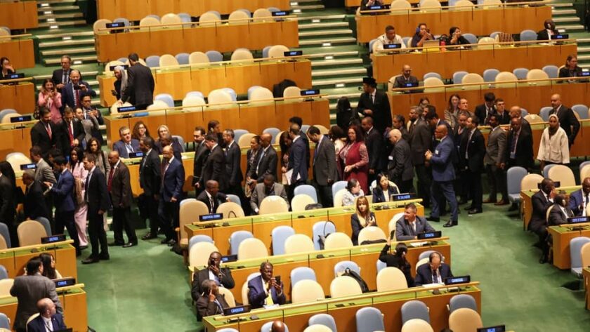 abandonan la sala en la ONU ante discurso de pres de israel (1)