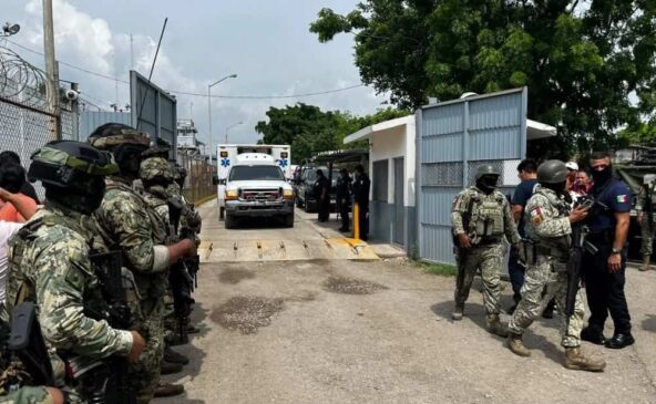 Confirman autoridades 10 muertos y 16 heridos por ataque a penal en Mazatlán