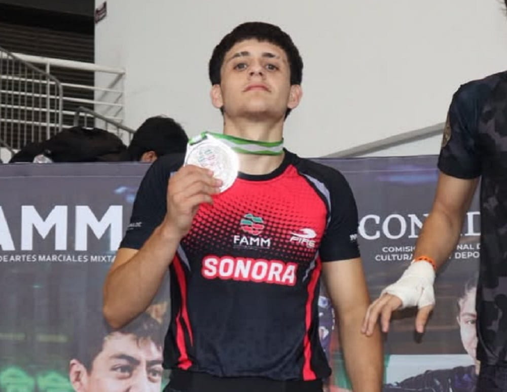 Estudiante de Conalep Sonora obtiene medalla de plata en Nacional de Artes Marciales Mixtas (1)