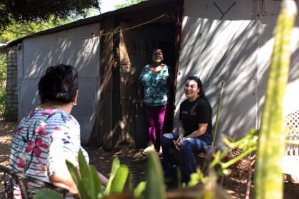 Gobierno de Sonora brinda apoyo a familias afectadas por lluvias en Empalme