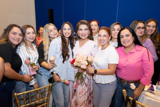 lvs mujeres