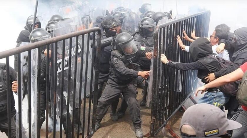 violencia den Jalisco por protestas contra agua puerca (1)