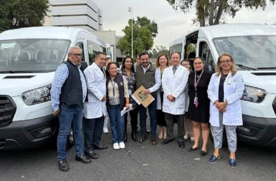 zoe Robledo en IMSS Obregón (1)